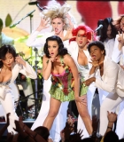 057.jpg