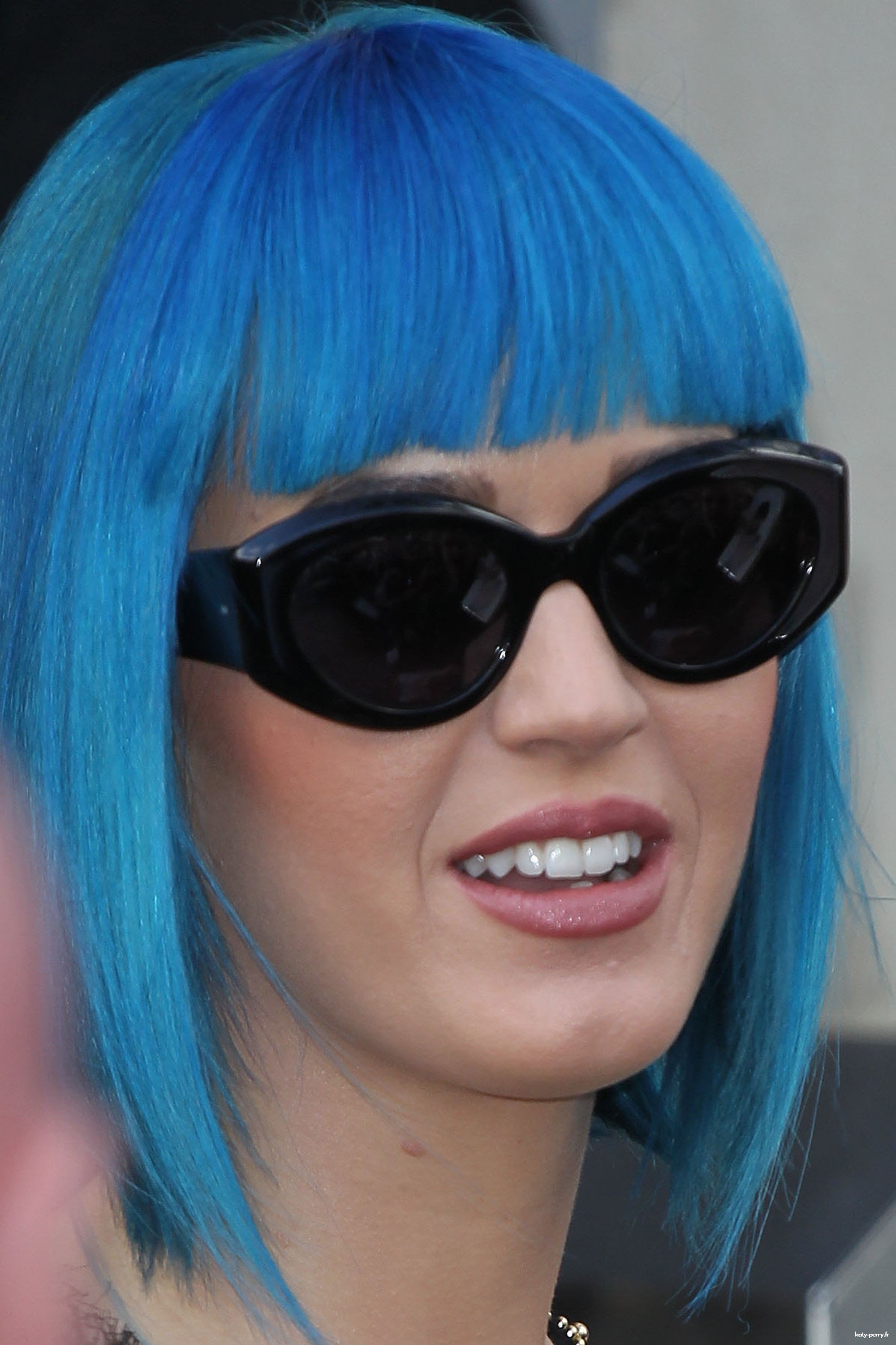 043.jpg