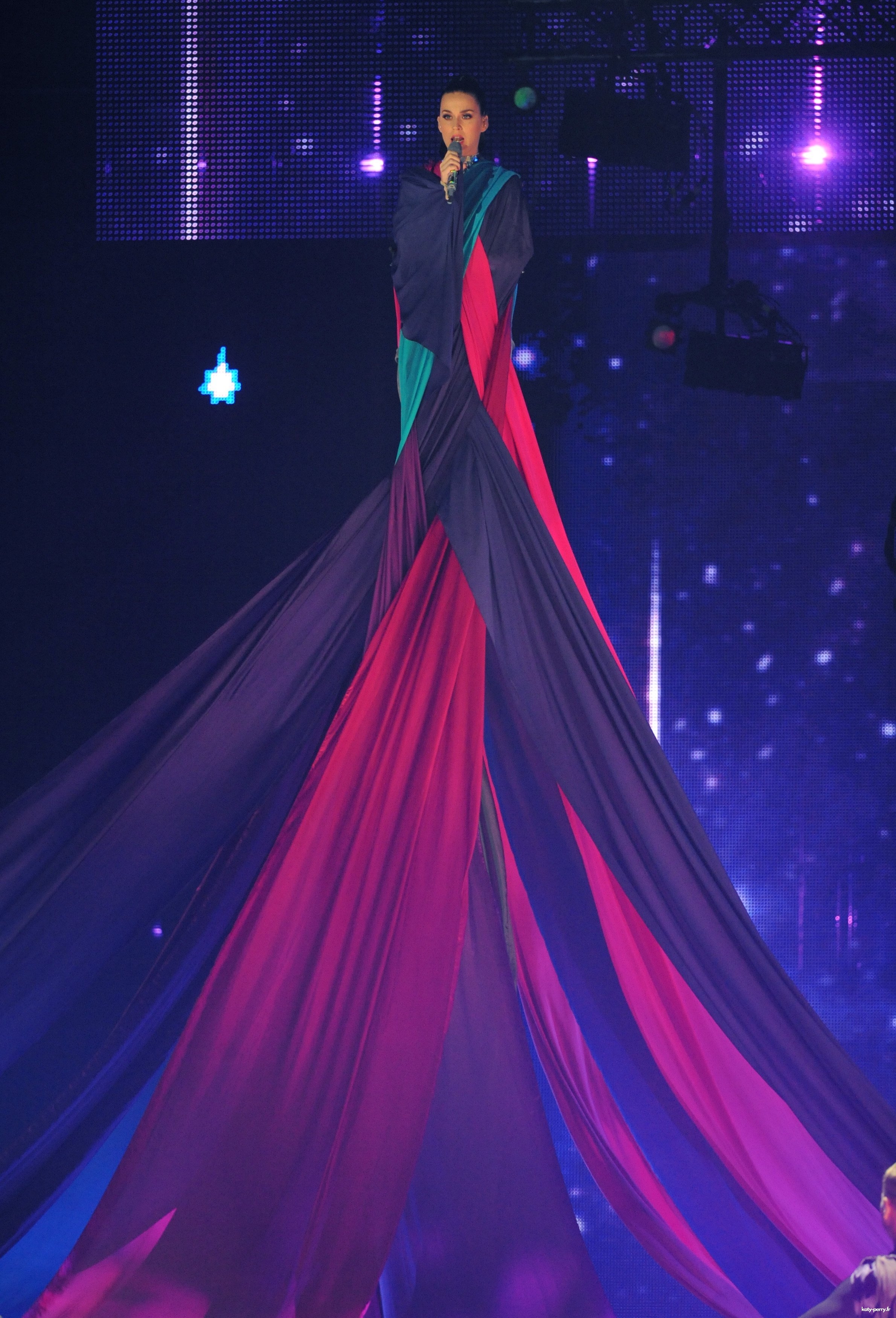 001.jpg