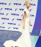 271.jpg