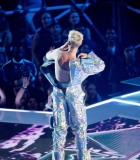 296.jpg