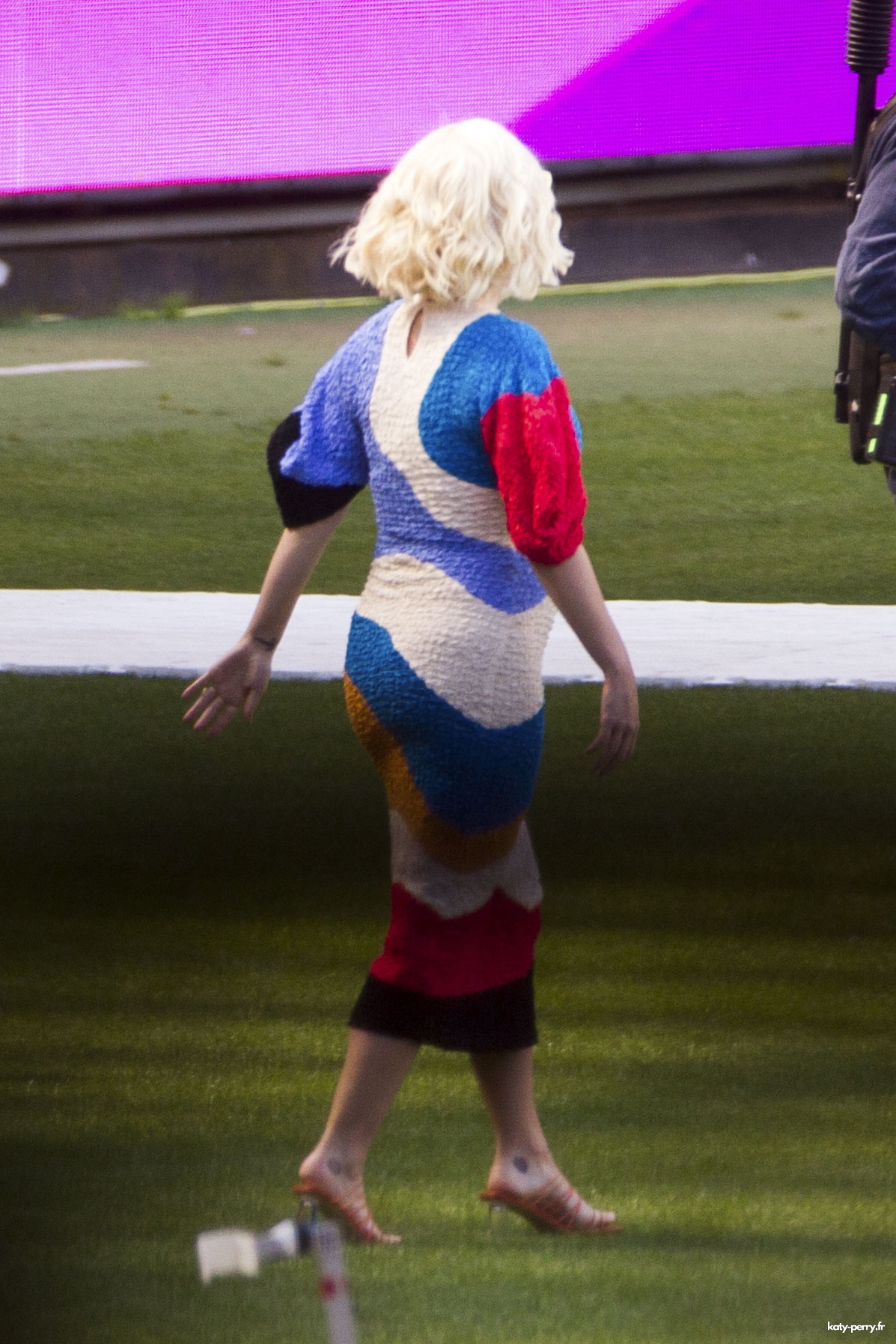 109.jpg