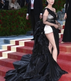 081.jpg