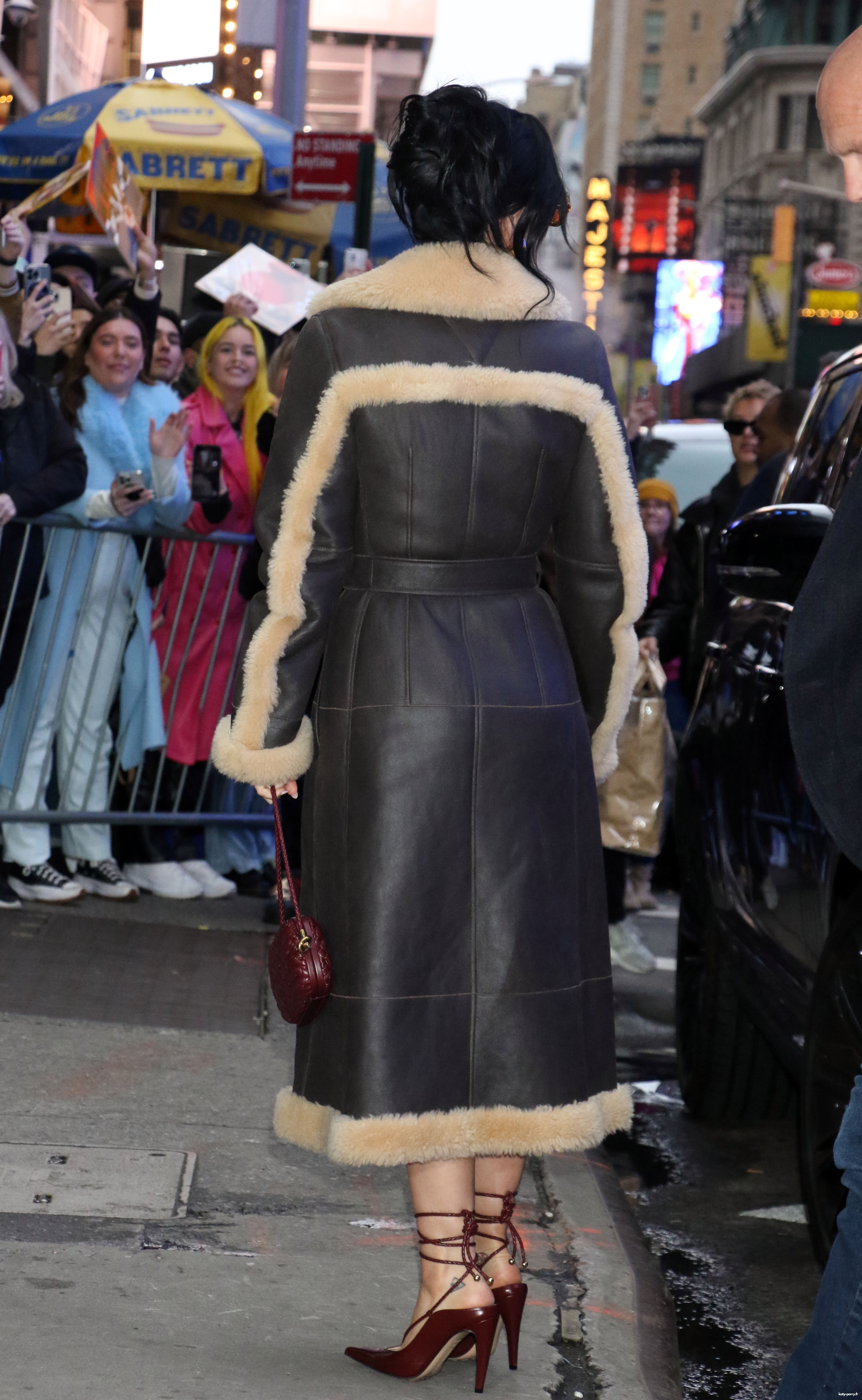 106.jpg