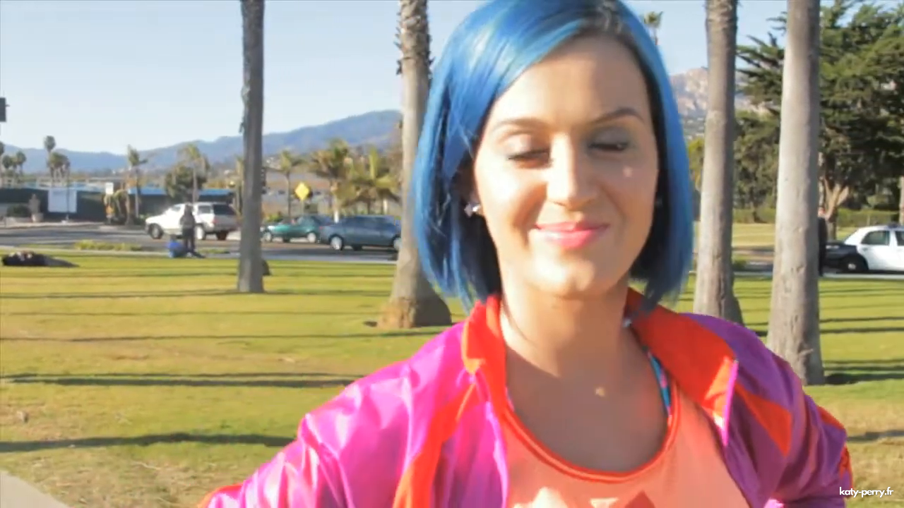 Adidas_2012_Making_Of_1_mp4_20240509115242_0012.PNG