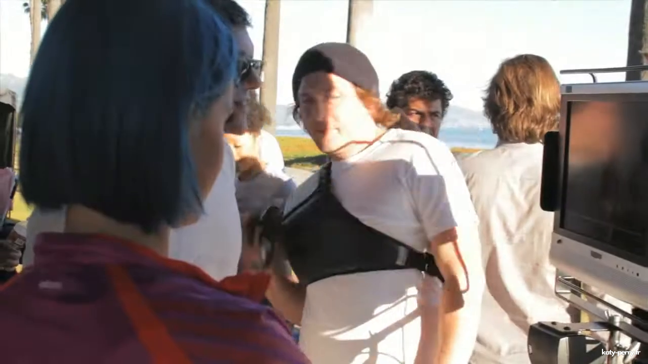 Adidas_2012_Making_Of_1_mp4_20240509115242_0059.PNG