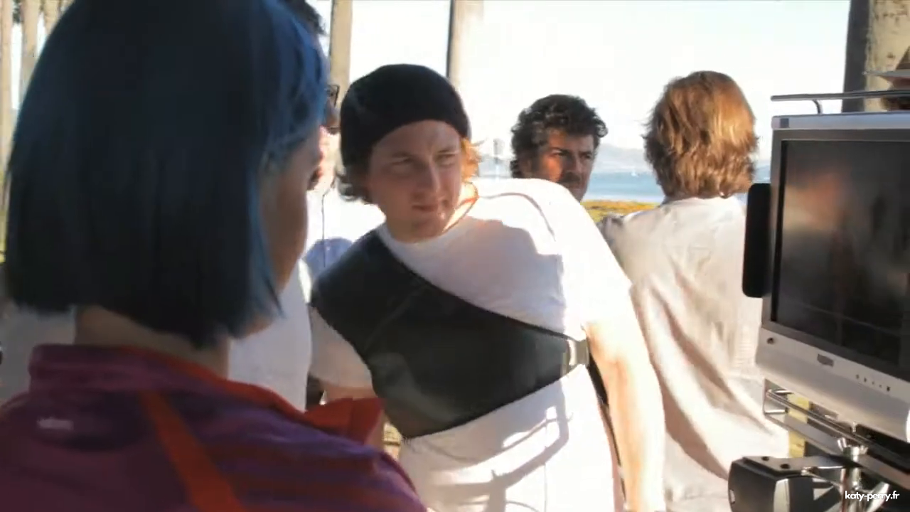 Adidas_2012_Making_Of_1_mp4_20240509115242_0060.PNG