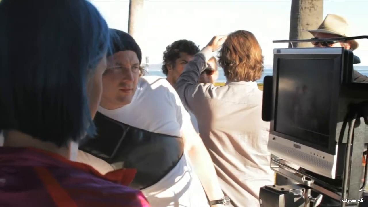 Adidas_2012_Making_Of_1_mp4_20240509115242_0062.PNG