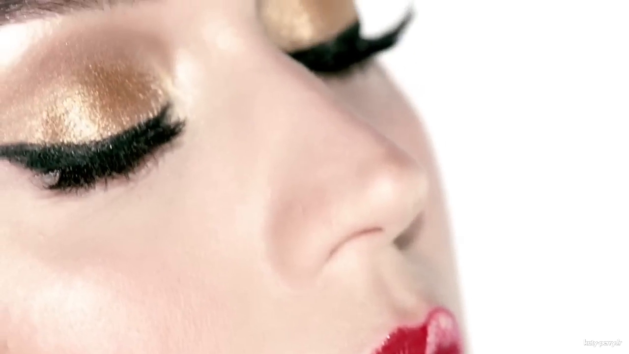 069.jpg