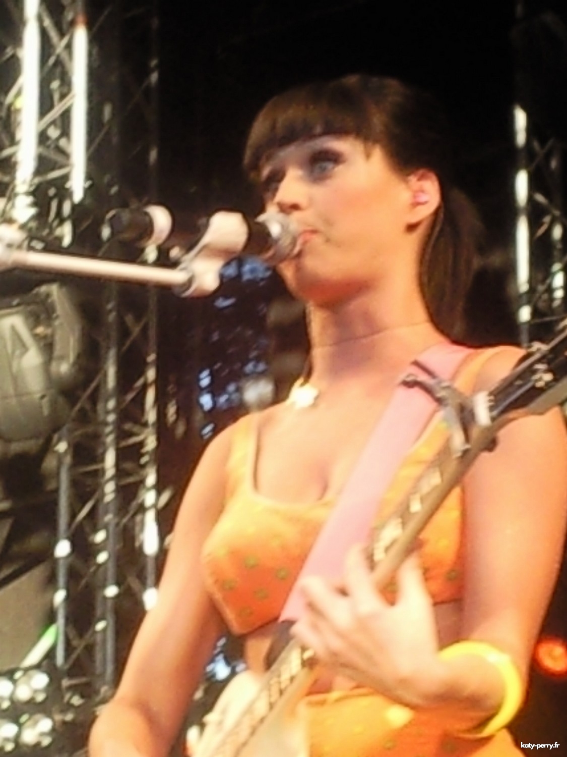 tiffanie_032.jpg tiffanie_032.jpg