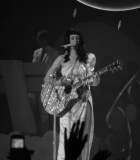 143.jpg