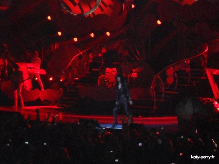 030.jpg