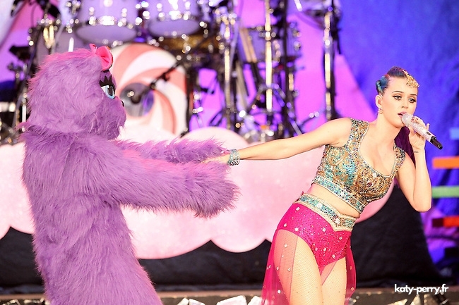 010.jpg