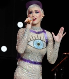 201.jpg