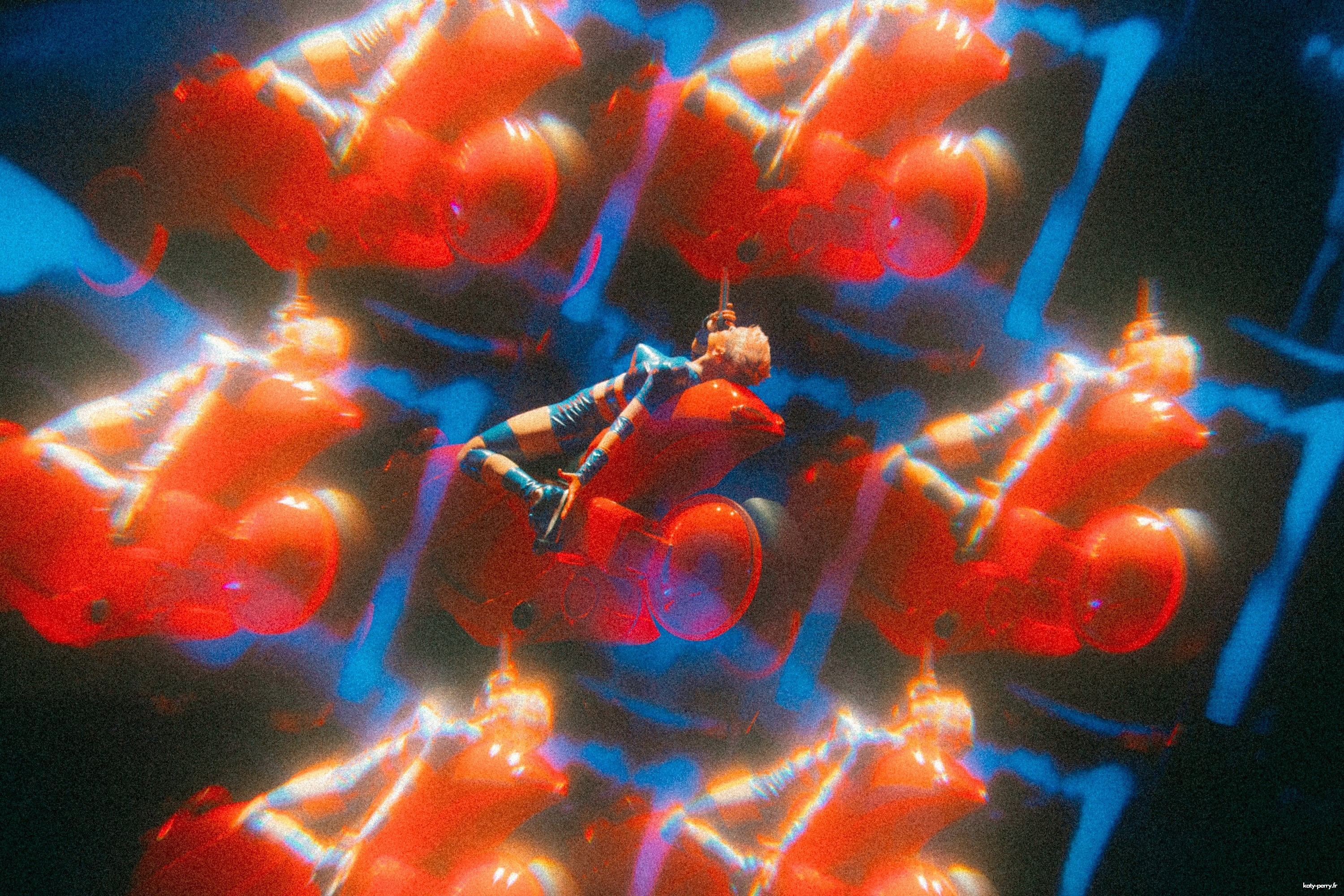 022.jpg
