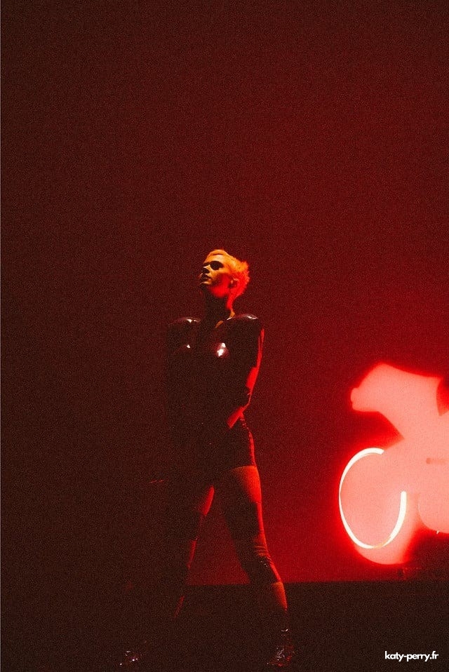 030.jpg