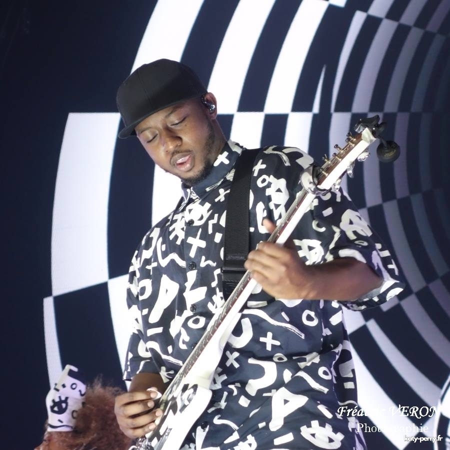 039.jpg