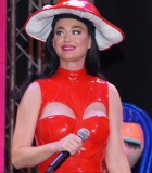 001.jpg