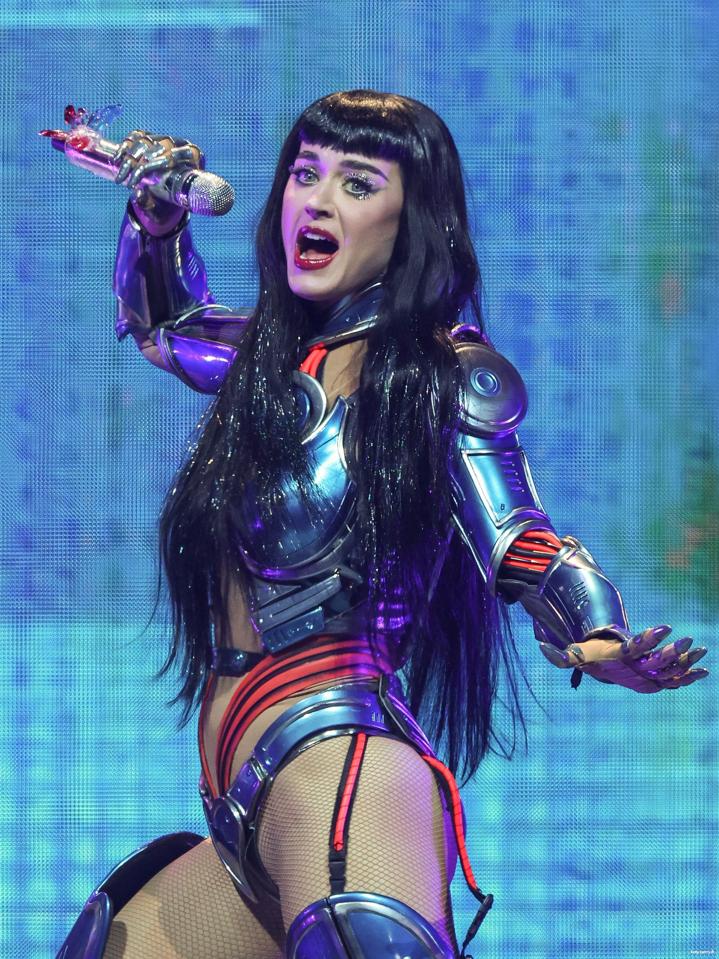 001.jpg