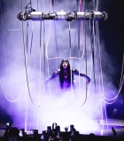 050.jpg