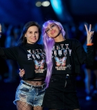 221.jpg