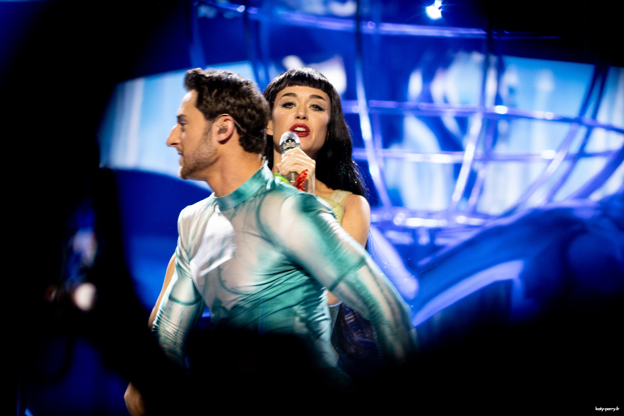 169.jpg