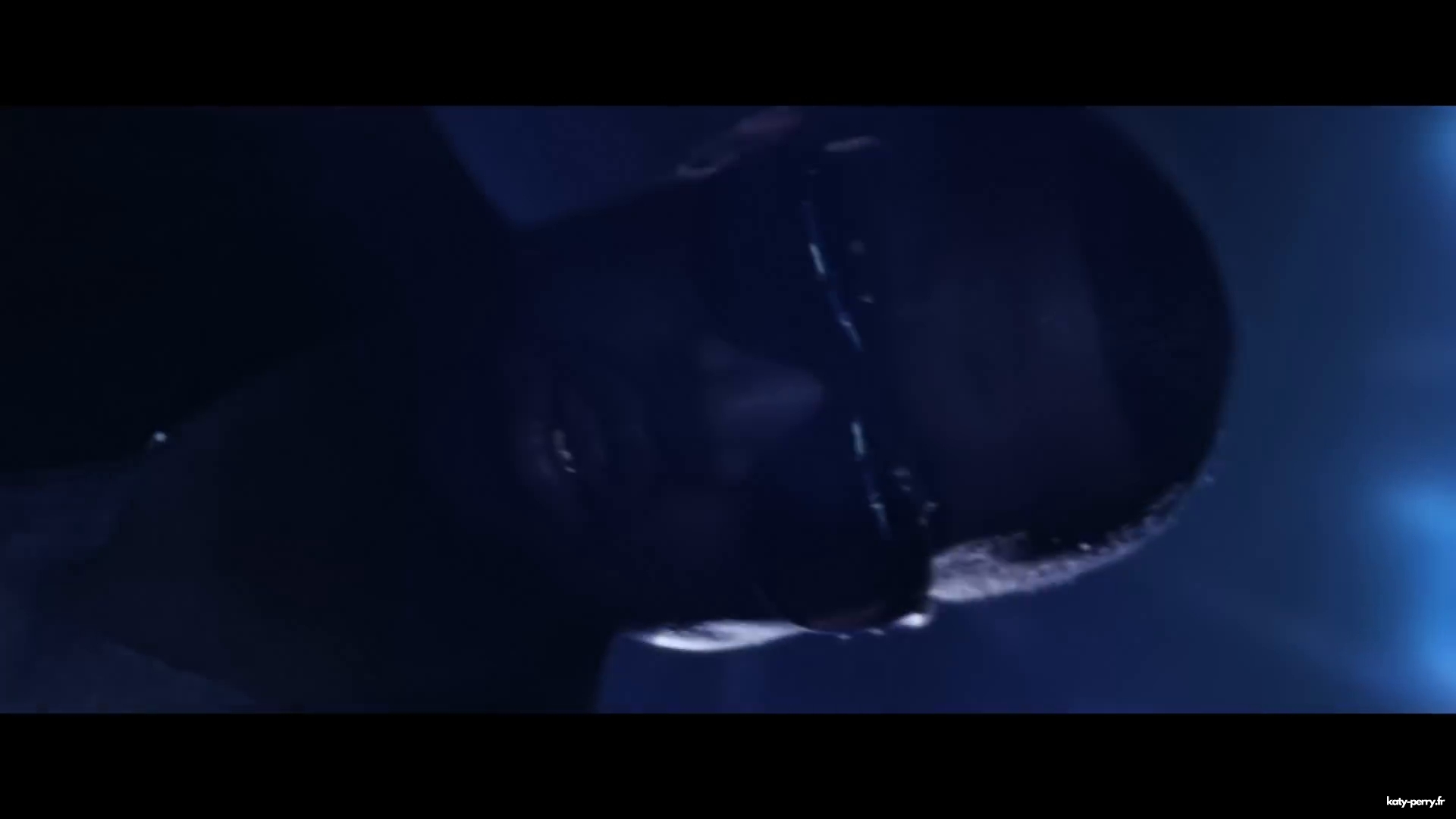 00070.jpg