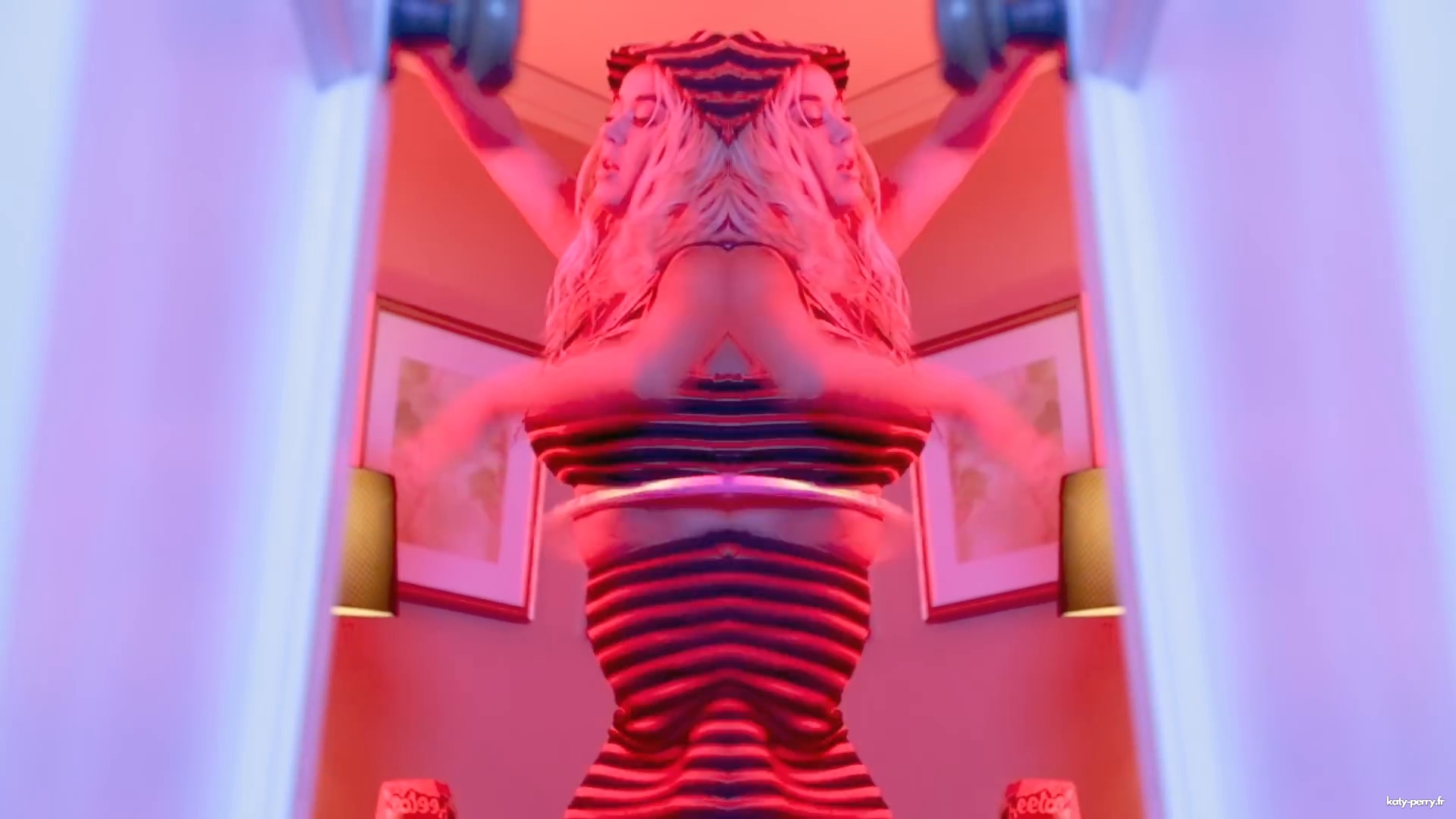 00103.jpg
