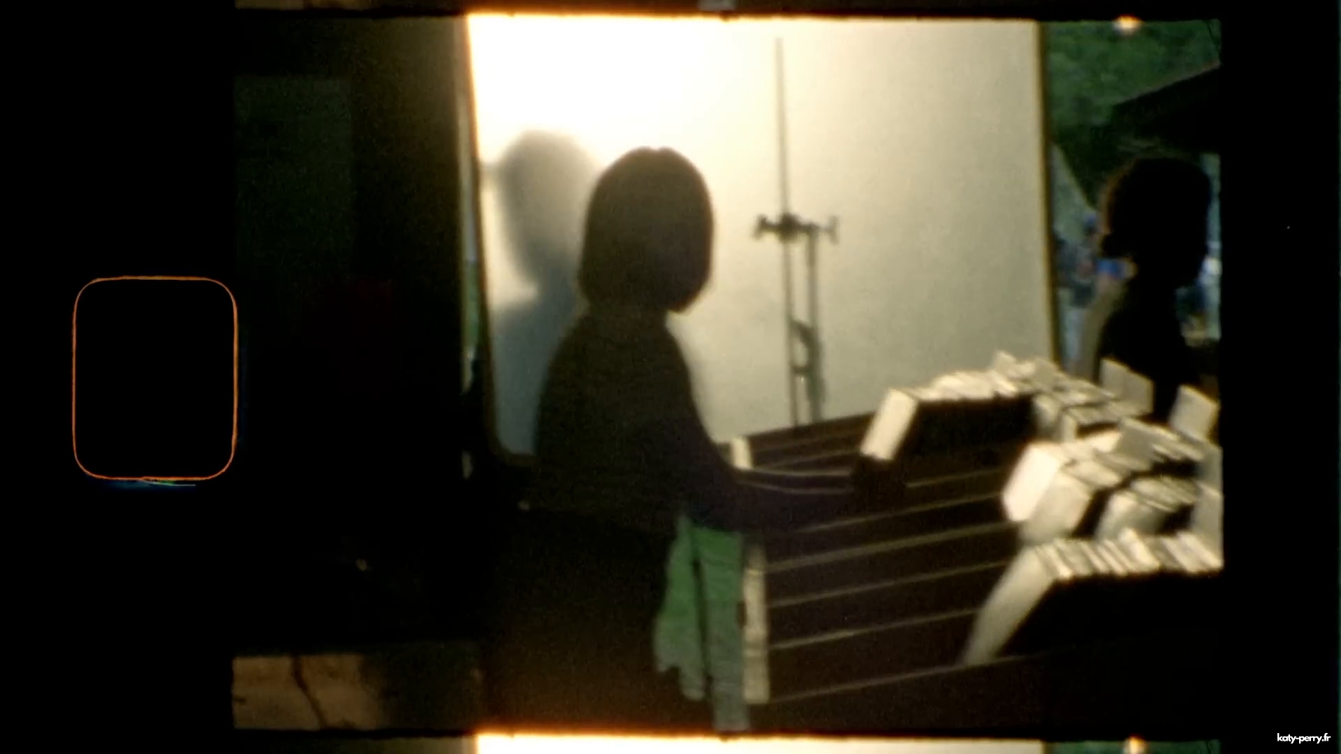 00048.jpg 00048.jpg