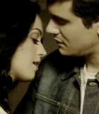 Nom du fichier=whoyoulove_00086.jpg
Taille du fichier=387Ko
Dimensions : 1280x720
Ajouté le : 17 Février 2024 whoyoulove_00086.jpg