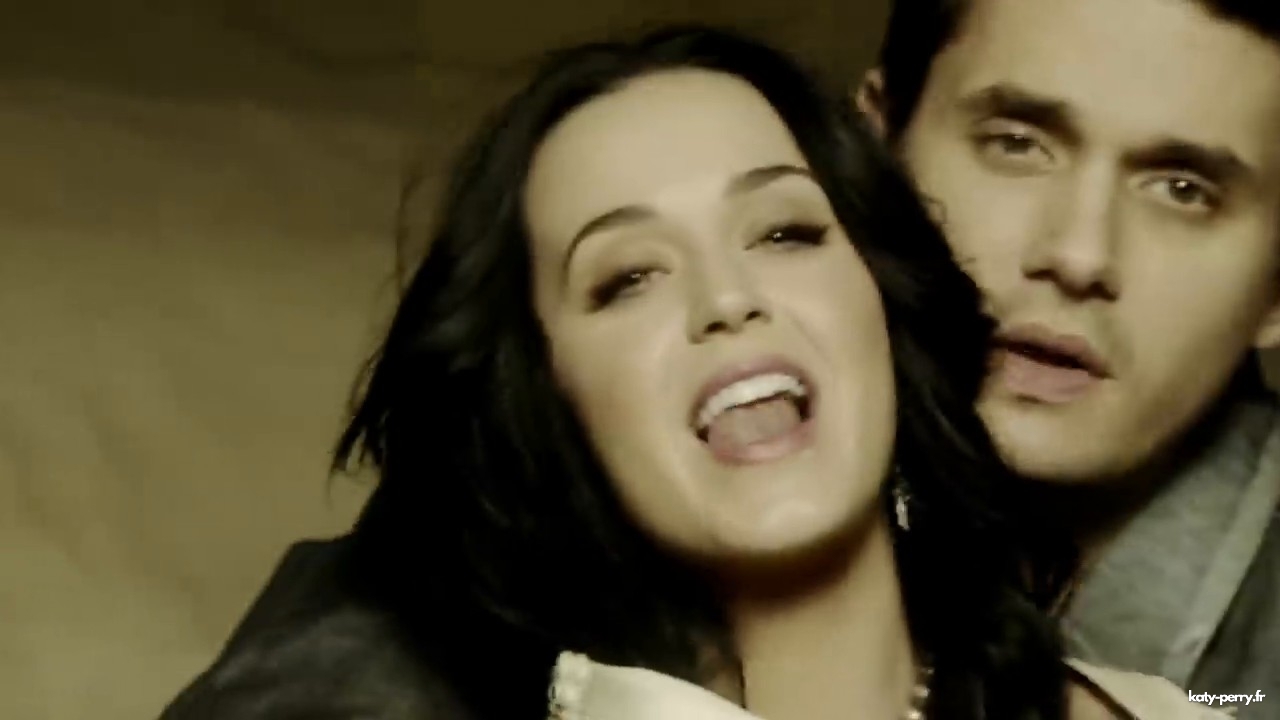 whoyoulove_00173.jpg whoyoulove_00173.jpg