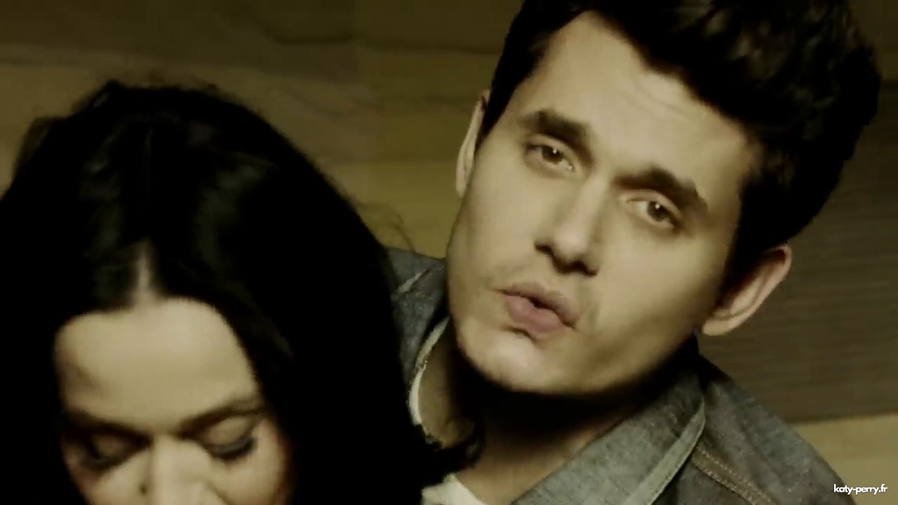 whoyoulove_00180.jpg whoyoulove_00180.jpg