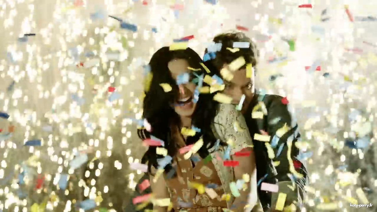 whoyoulove_00223.jpg whoyoulove_00223.jpg