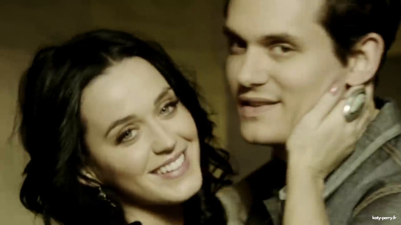 whoyoulove_00268.jpg whoyoulove_00268.jpg