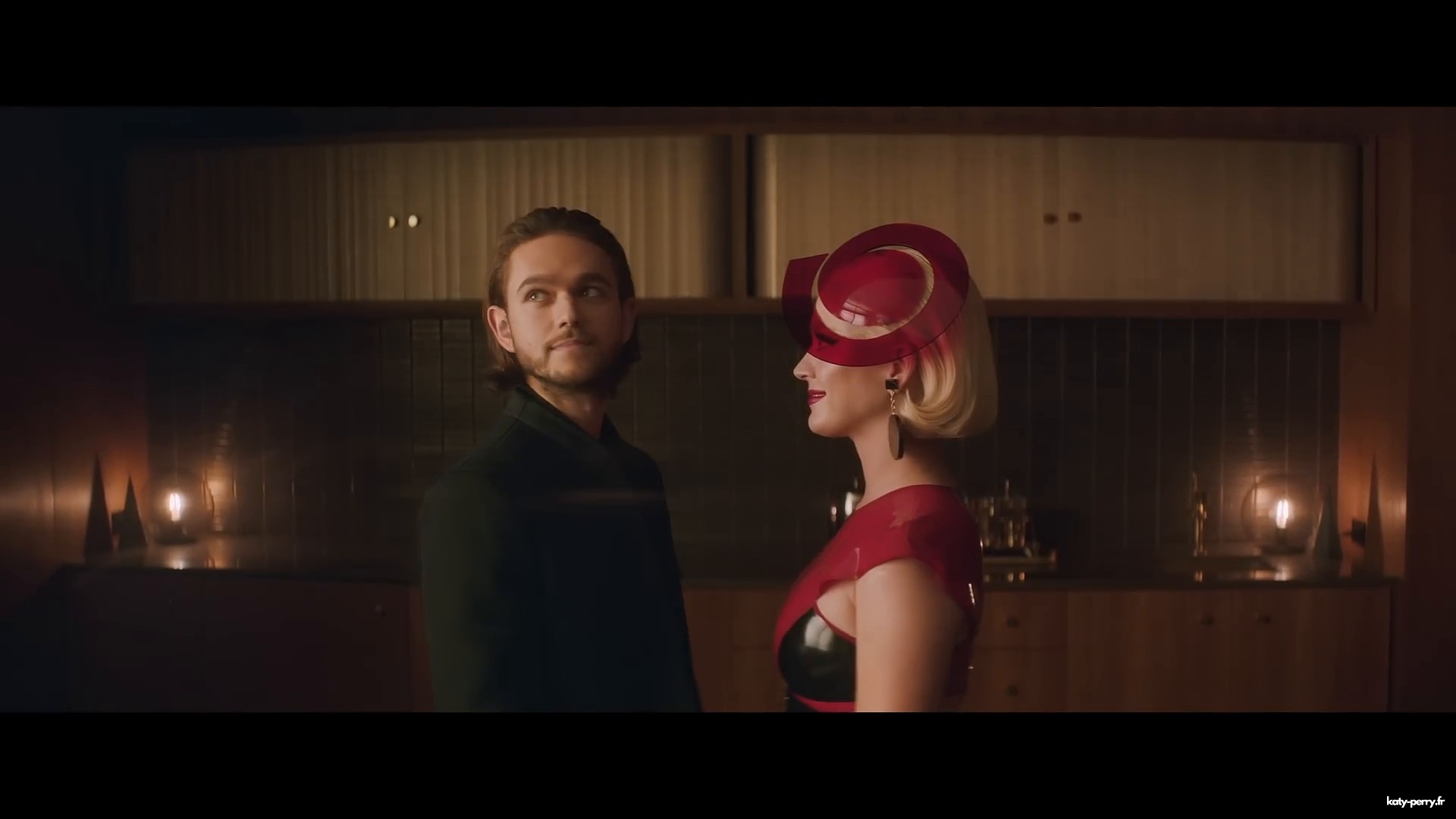 365clip_00182.jpg