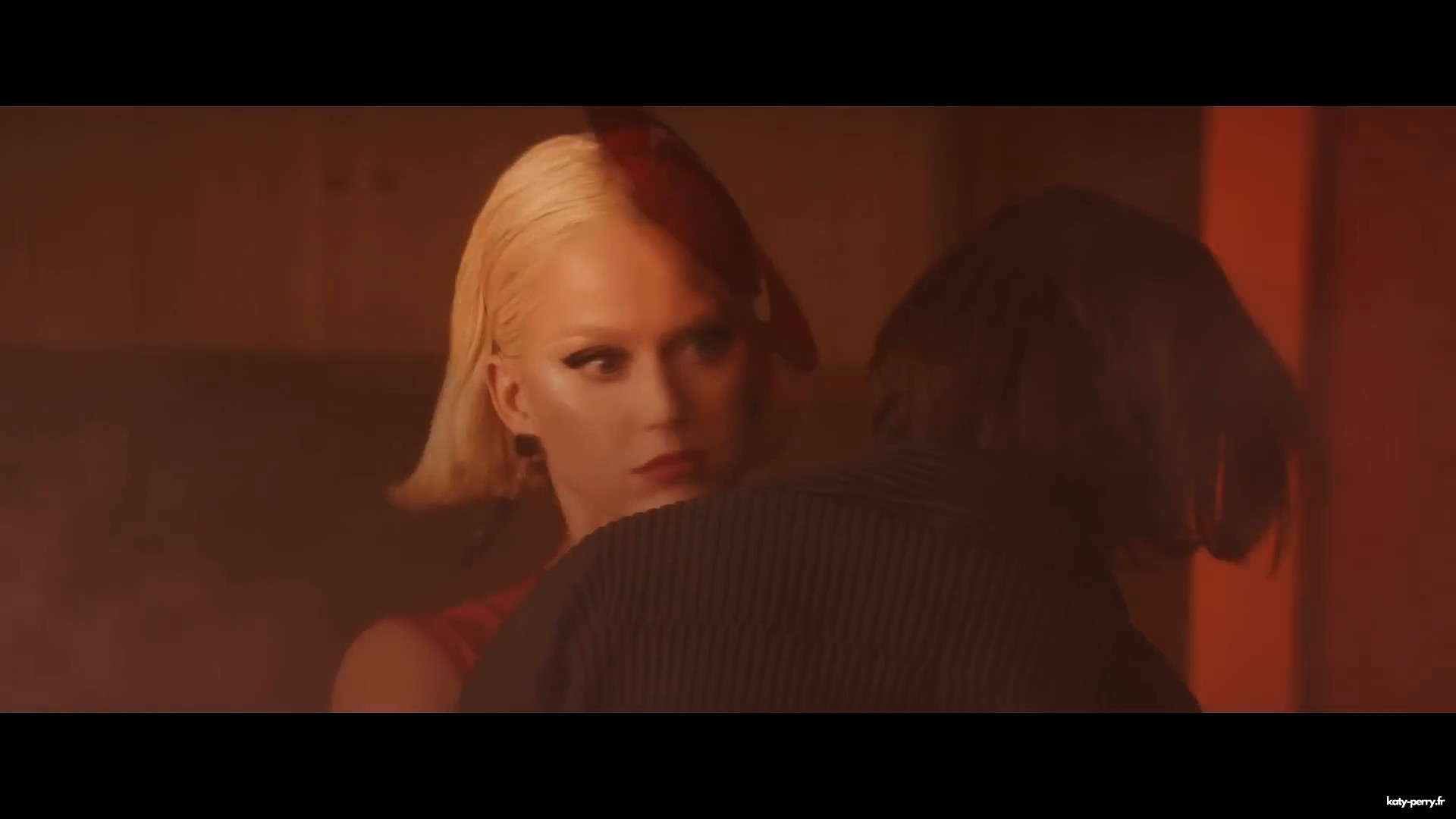 365clip_00276.jpg