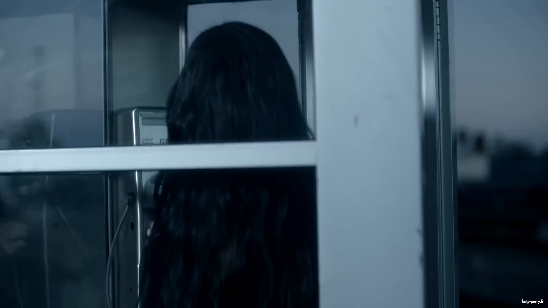 wigclip_00003.jpg wigclip_00003.jpg