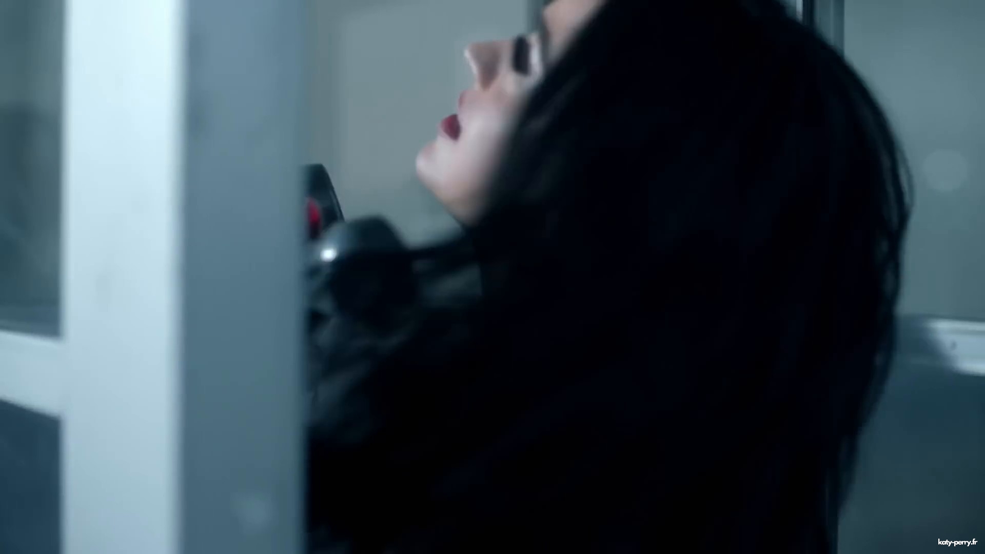 wigclip_00004.jpg wigclip_00004.jpg