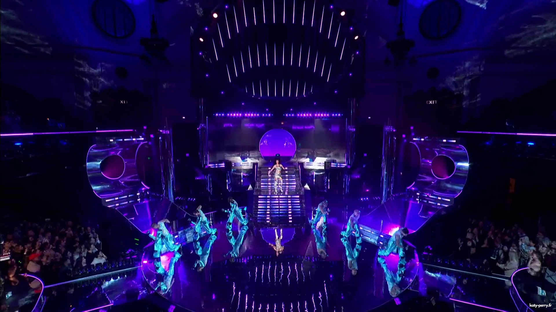 00350.jpg