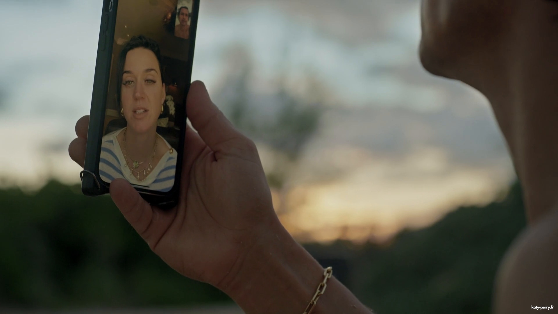 070.jpg